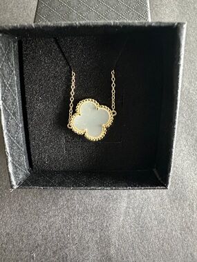 14k Gold over Sterling Silver white mother of pearl Clover bracelet